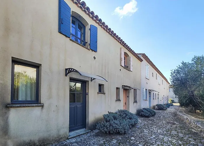 2 Bedroom Awesome In Saint-laurent-de-la-ca * Saint-Laurent-de-la-Cabrerisse